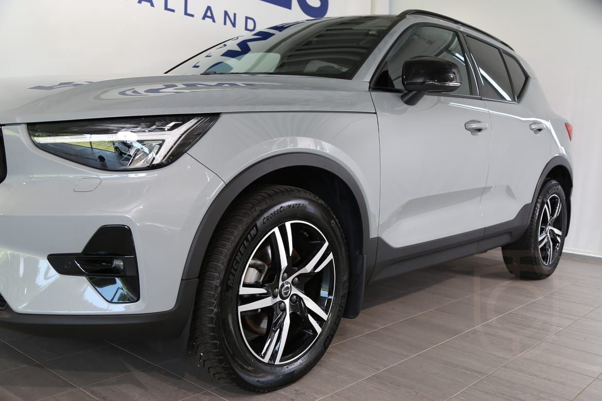 Volvo XC40 B4 DCT 145kW 2024 Plus, R-Design