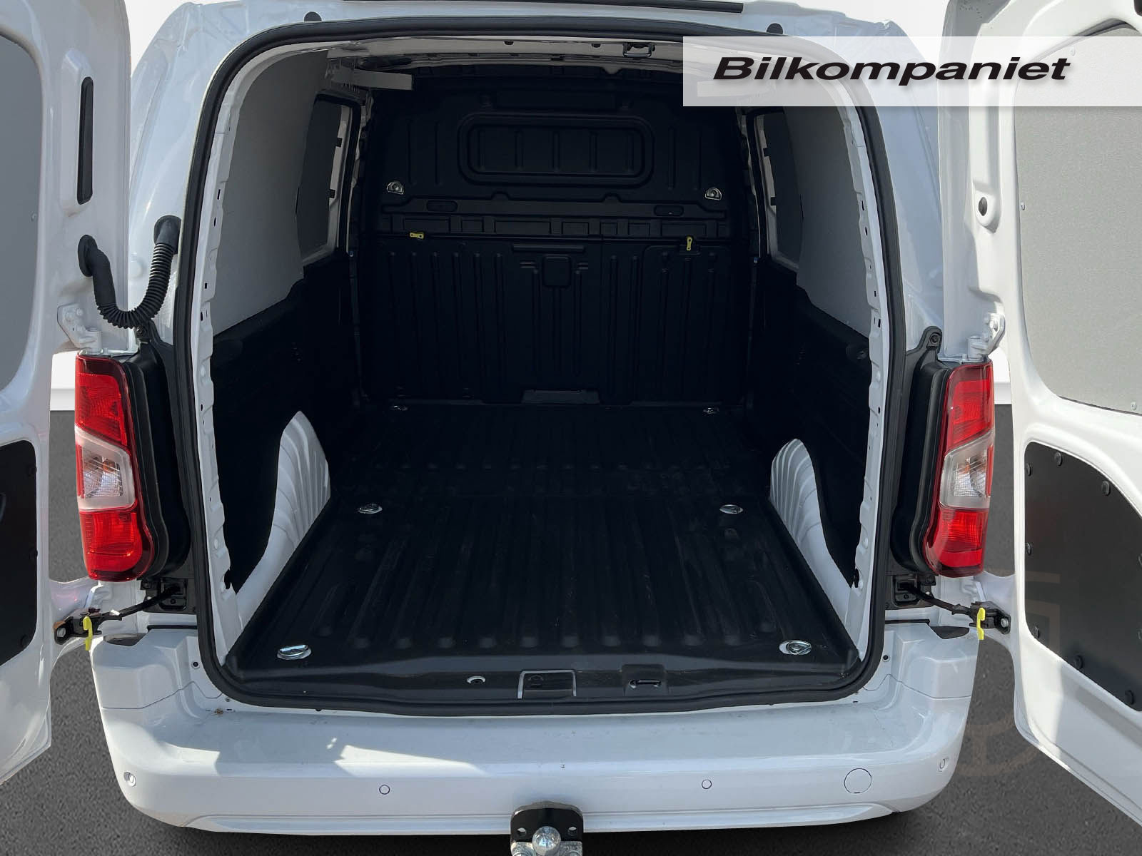 Peugeot Partner Increased Payload 1.5 BlueHDi 130 EAT 96kW 2024