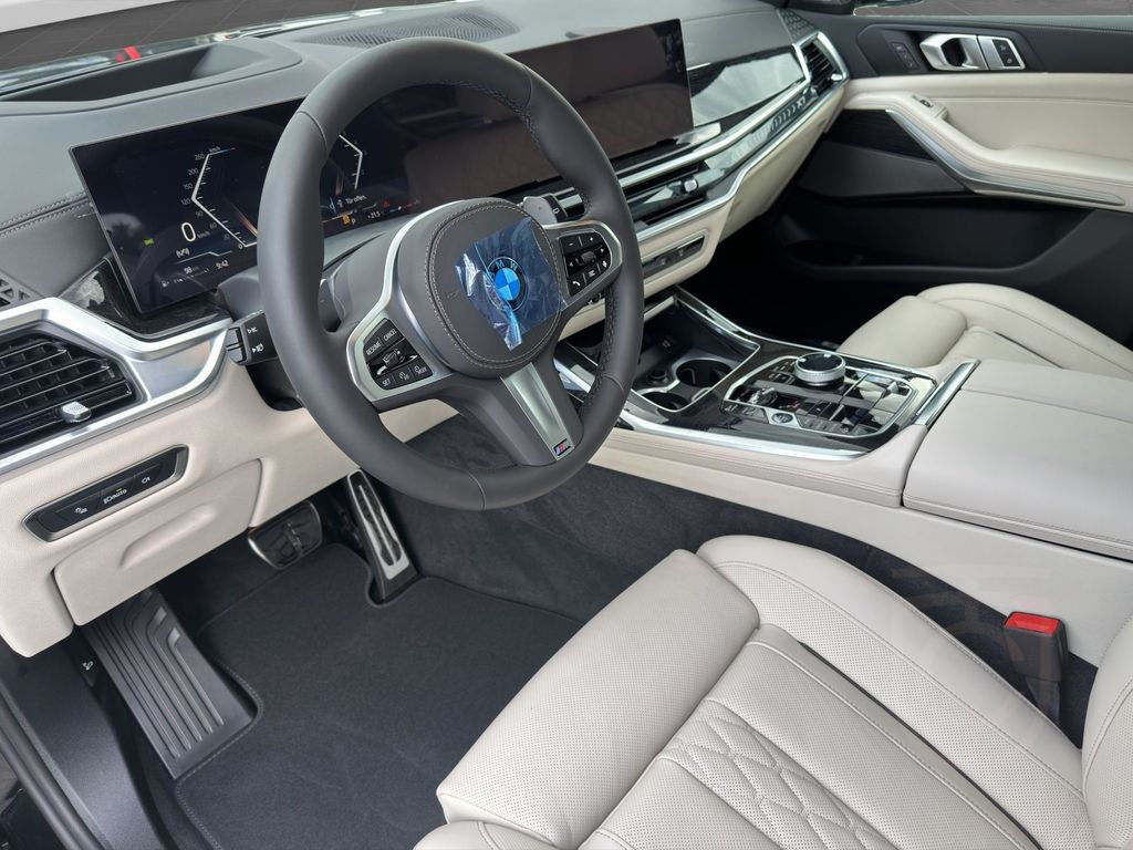 BMW X7 xDrive40d M Sportpaket Pro - UPE 129.400,00 €