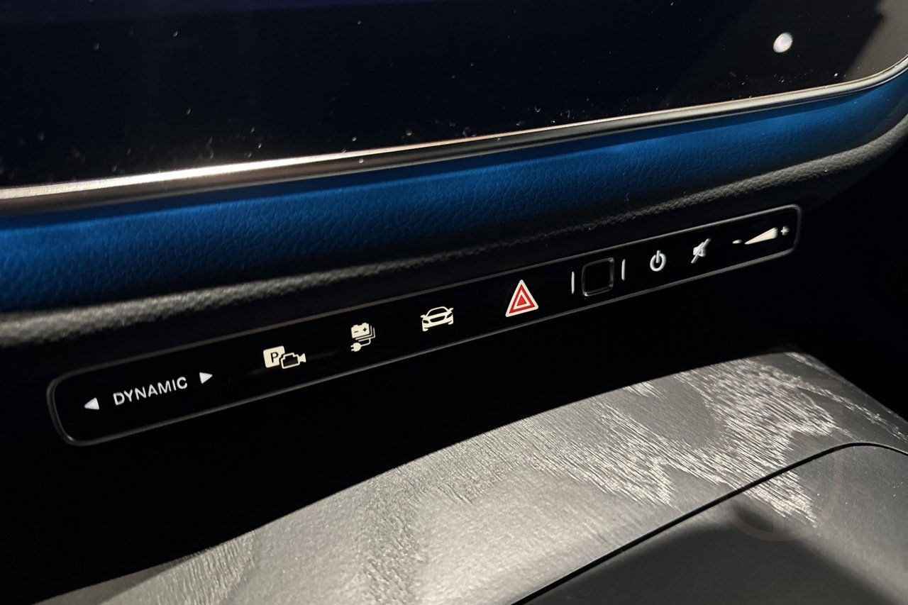 Mercedes-Benz E 300 DE 4MATIC KOMBI AMG ADVANCED EDITI