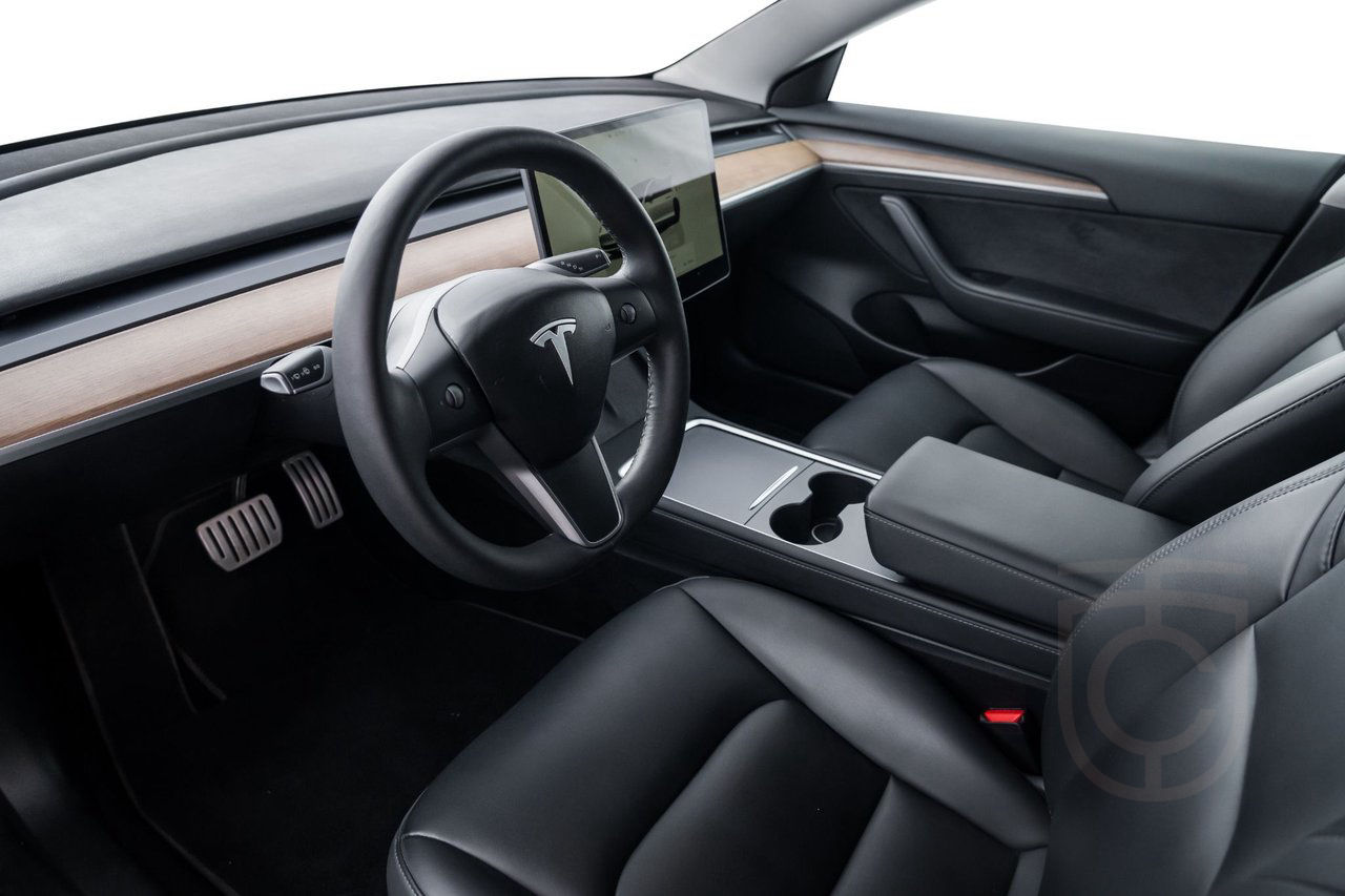 Tesla Model 3 Performance