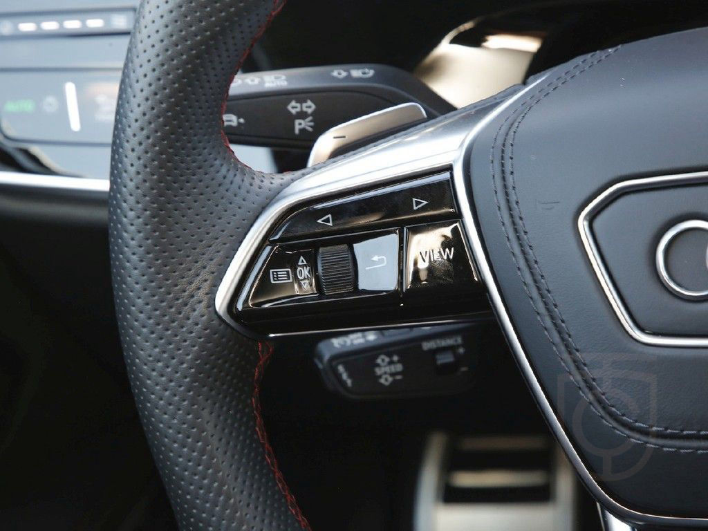 Audi S8 4.0 TFSI Assist Design P. Standh. Leder erw.