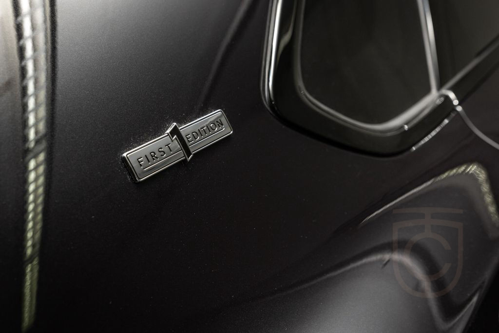 Bentley Bentayga V8 Azure EWB |First Edition|Black Line|