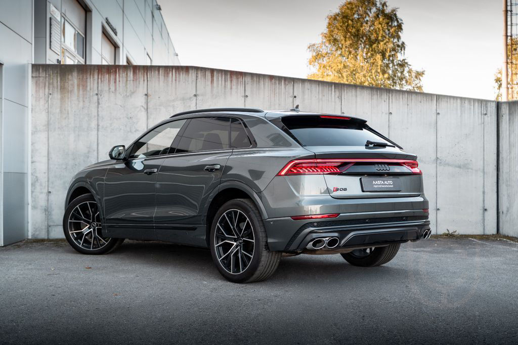 Audi SQ8 4.0 TFSI quattro WARRANTY|B&O|AWS|SPORTSITZE