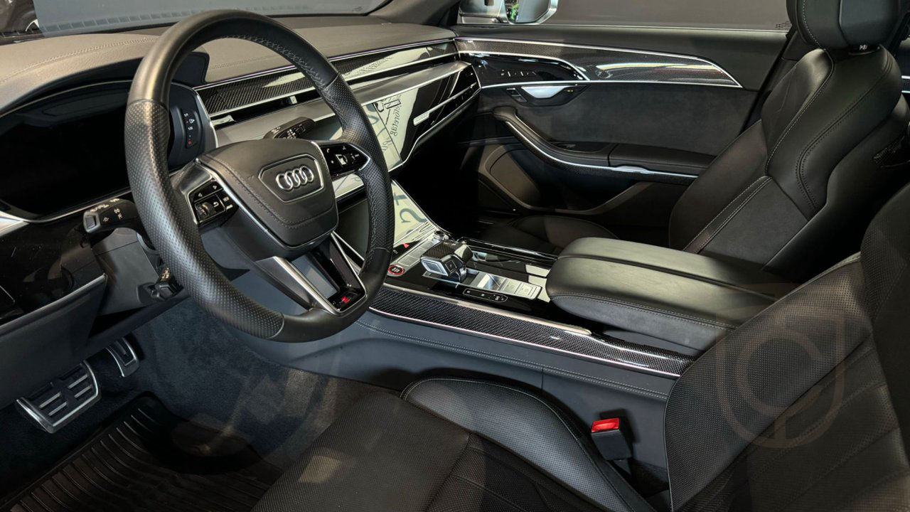 Audi A8 S8 TFSI quattro TipTronic