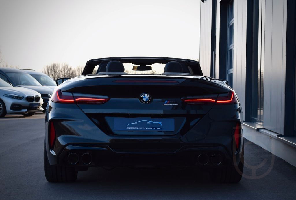 BMW M8 CABRIO COMPETITION AMBIENTE 360KAMERA B&W 19%
