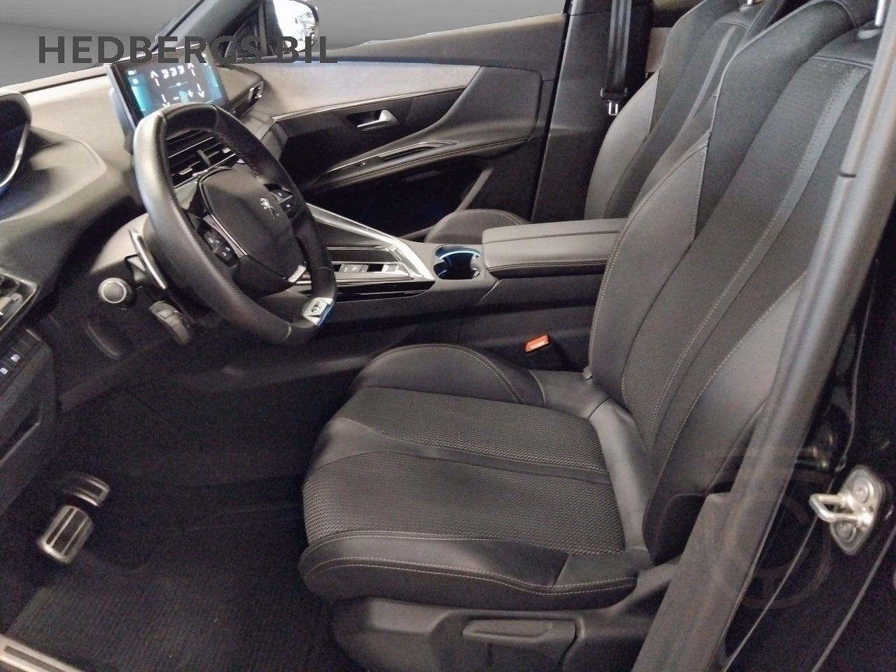 Peugeot 3008 HYBRID4 300 EAT GT