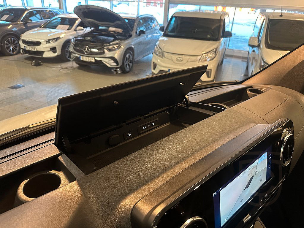 Mercedes-Benz Sprinter 319 CDI 4x4