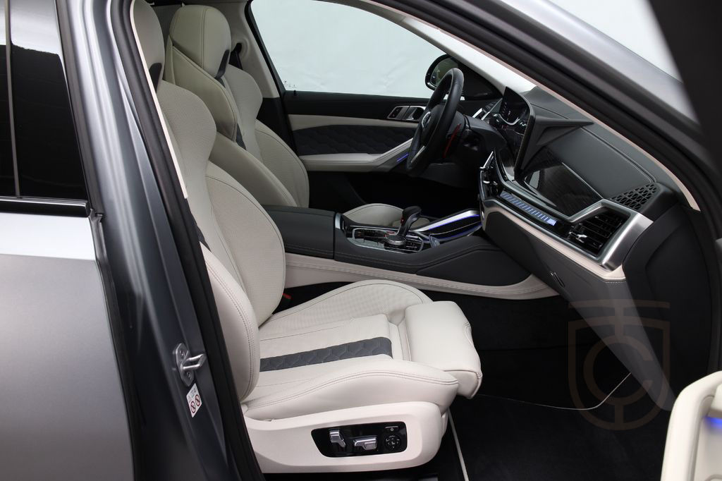 BMW X6 M Competition H&K Keyless Massage Soft-Close