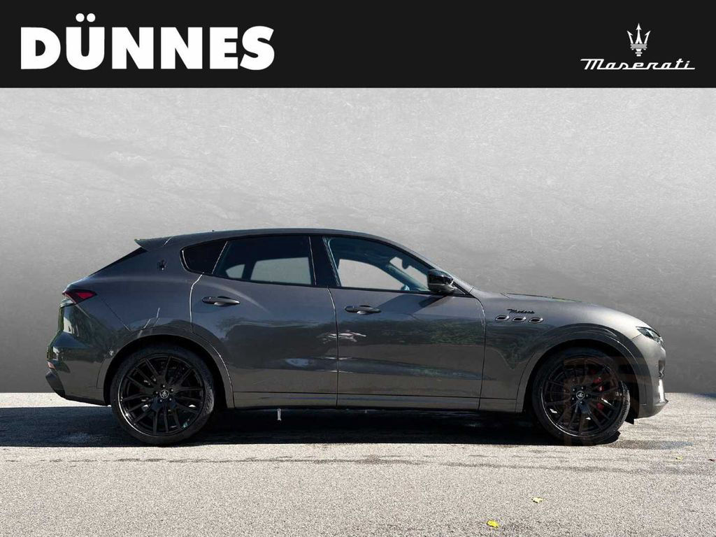 Maserati Levante Modena - Maserati Regensburg
