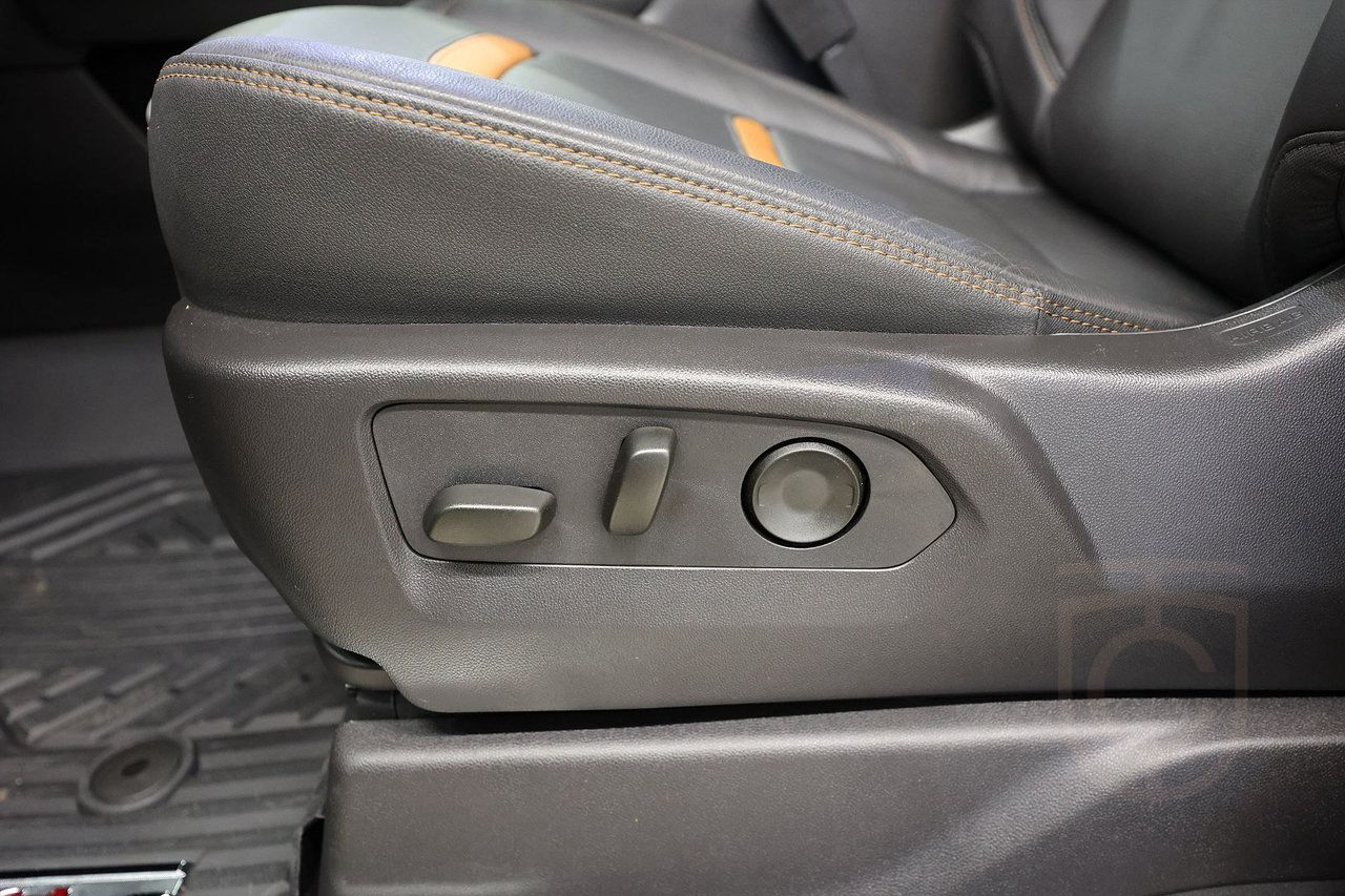GMC Sierra AT4 6.2L V8 Onyx Black Premium