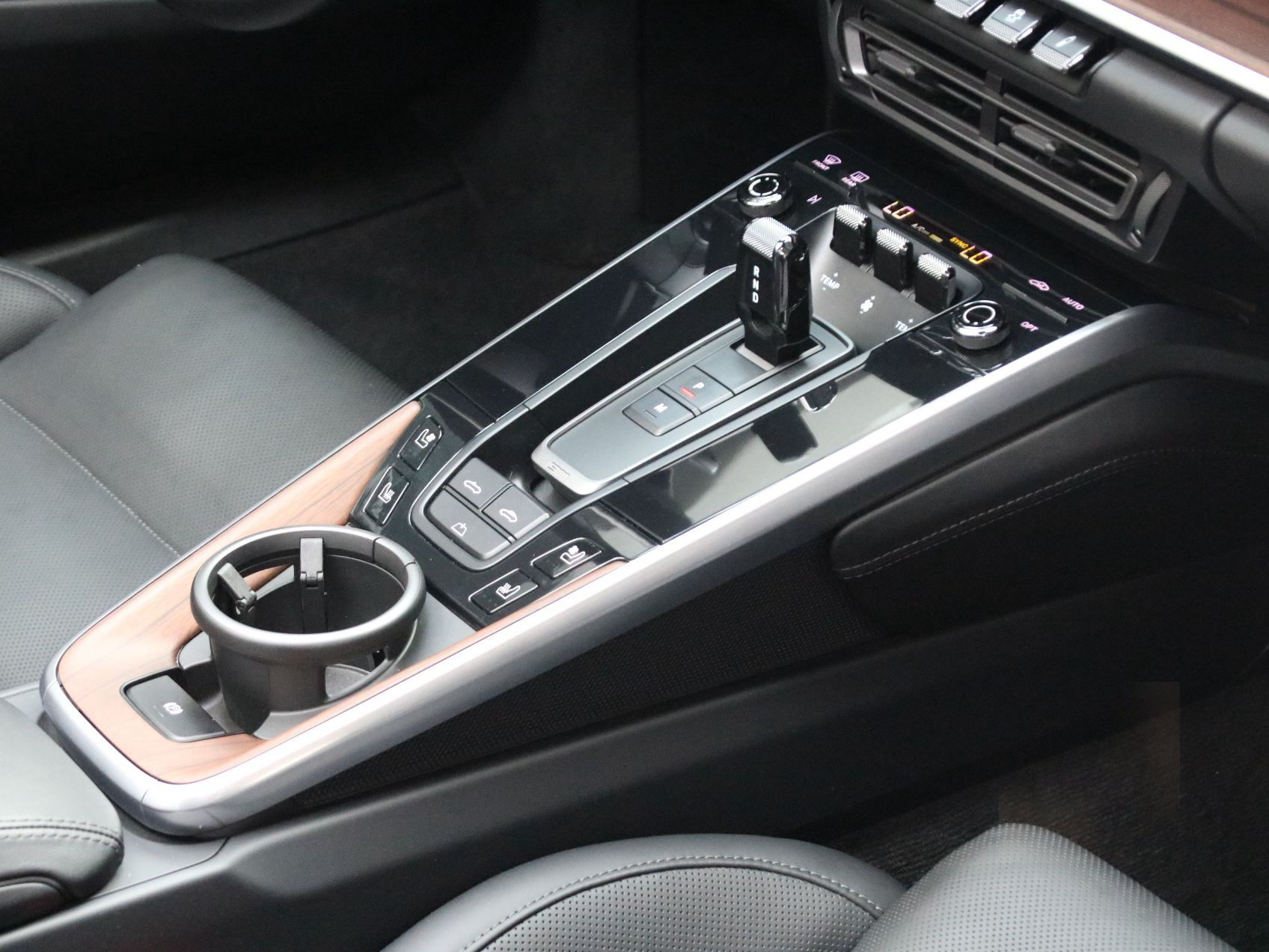 Porsche 911 Carrera 4S Cabriolet