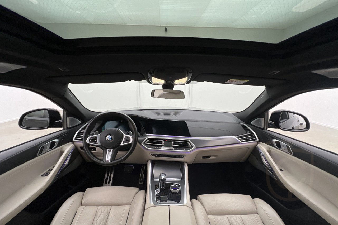 BMW X6 xDrive40i M Sport Pano B&W Sky Komfortstolar 360°