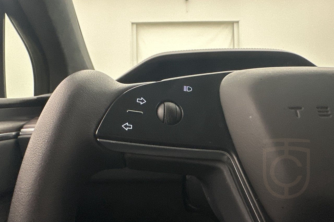 Tesla Model X AWD