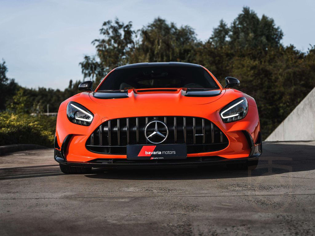Mercedes-Benz AMG GT Black Series / Magma Beam / NEW