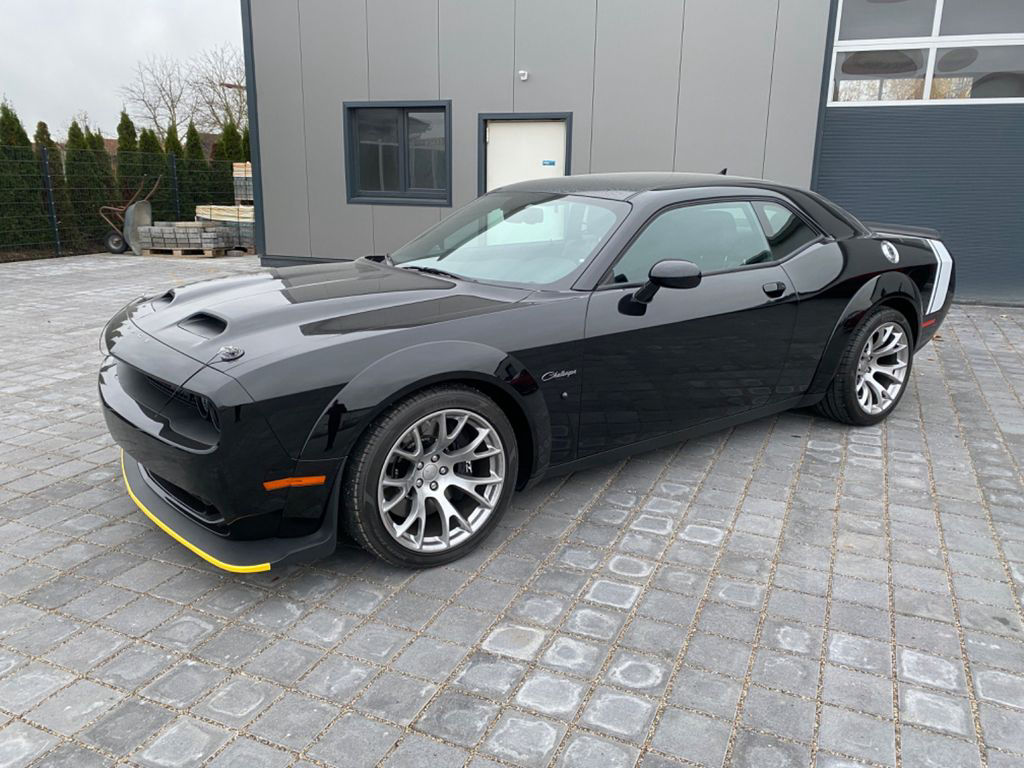 Dodge Challenger SRT Hellcat Redeye Wide Black Ghost