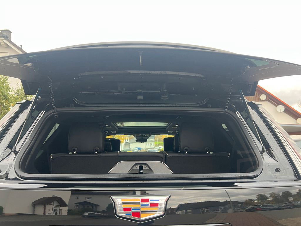 Cadillac Escalade Sport Platinum 6.2l V8//ON STOCK//