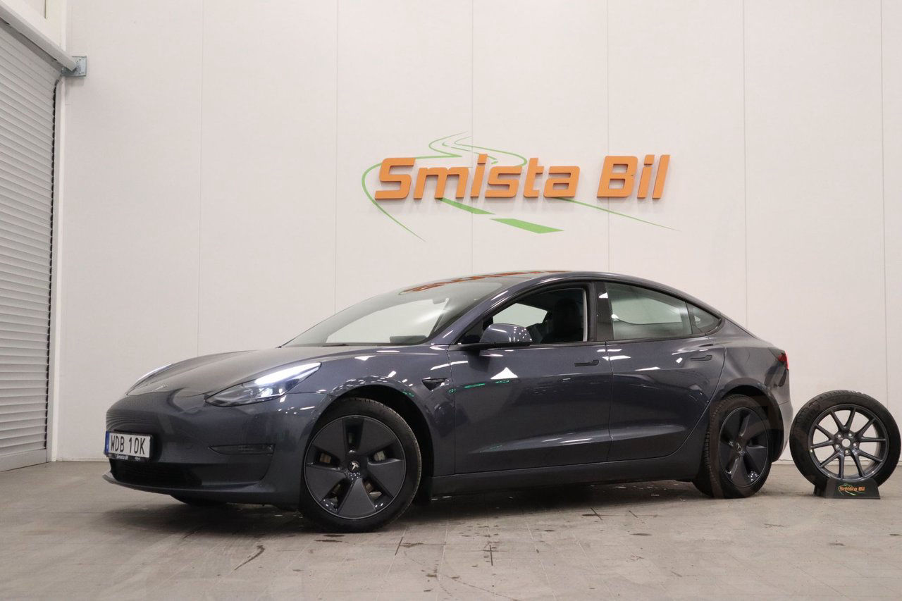 Tesla Model 3 Long Range AWD PANO