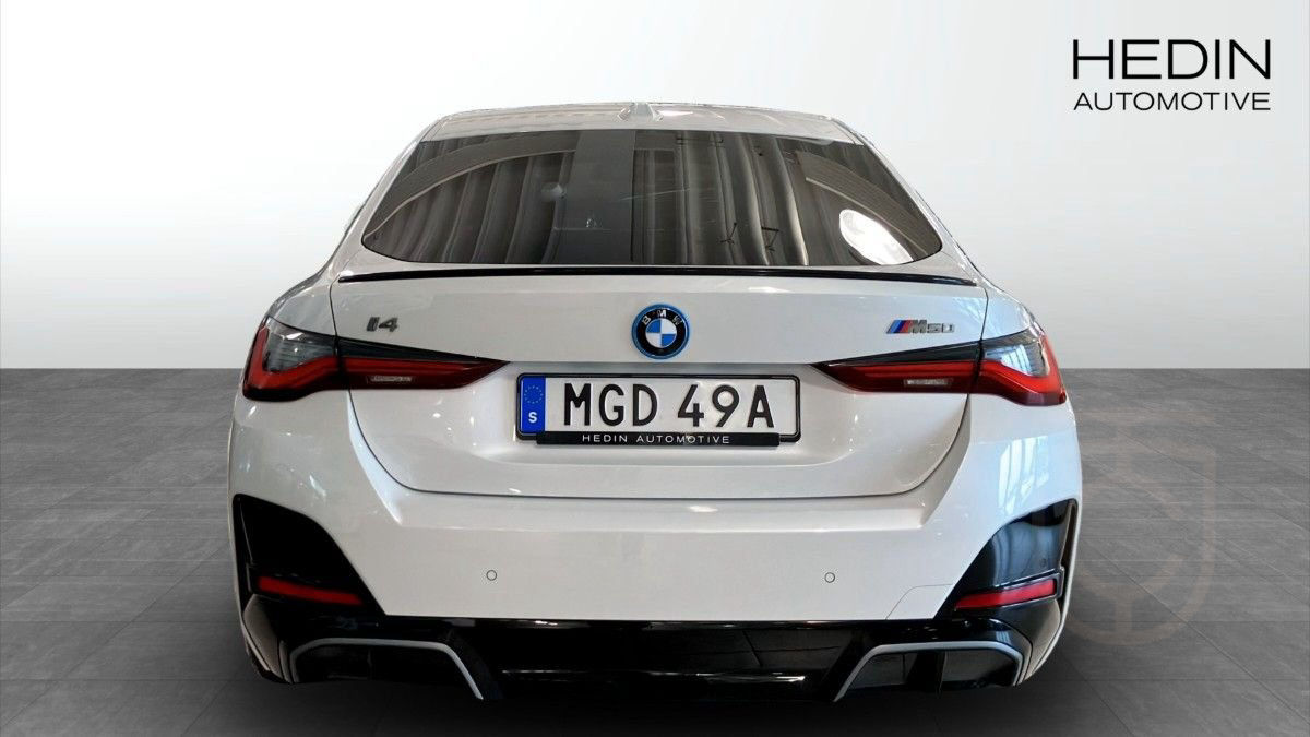 BMW i4 M50