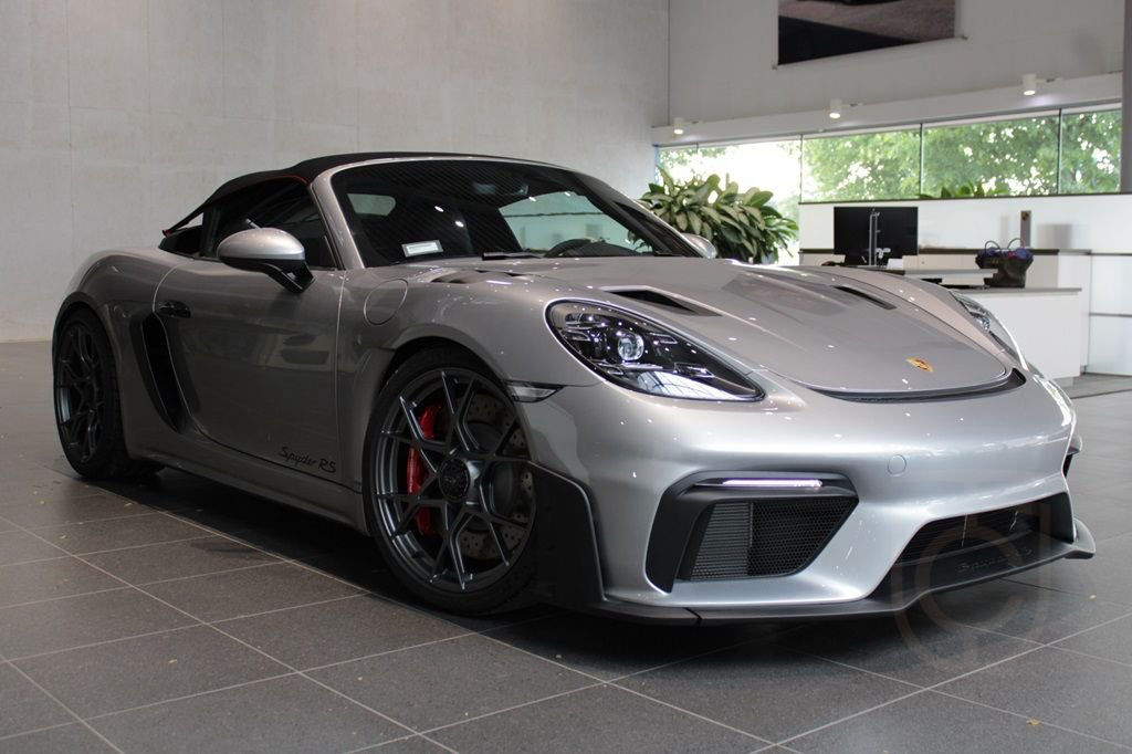 Porsche 718 Spyder RS