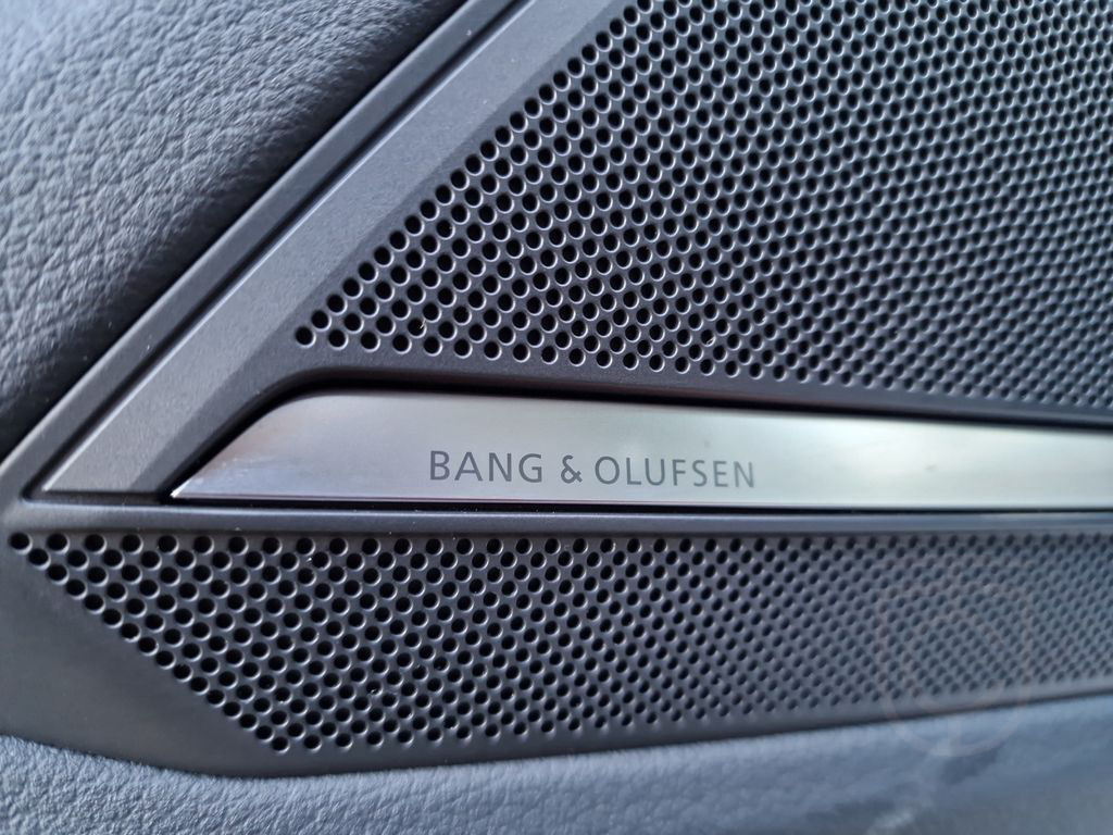 Audi S6 TDI quattro schwarz+ Matrix Pano HuD B&O RFK