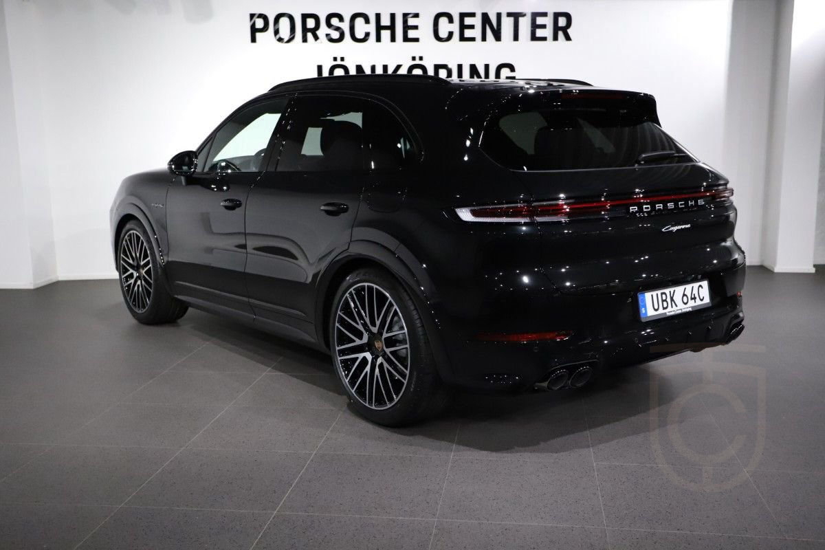 Porsche Cayenne SUV