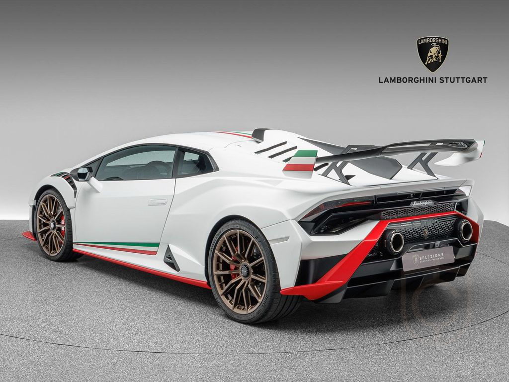 Lamborghini Huracán STO