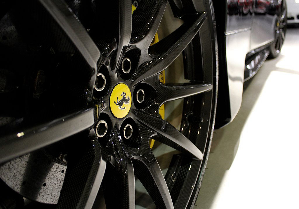 Ferrari 488 PISTA 720HK Verde Zeltweg Atelier-Car Carbon