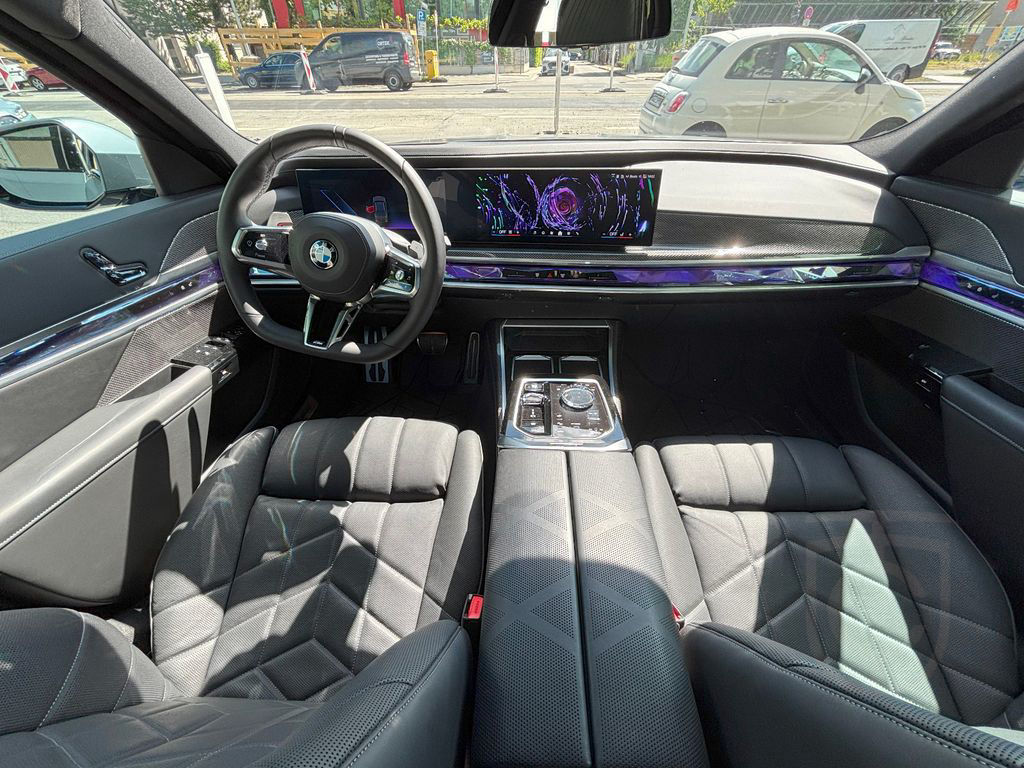 BMW 740 Baureihe 7 Lim 740 d xDrive M Sport