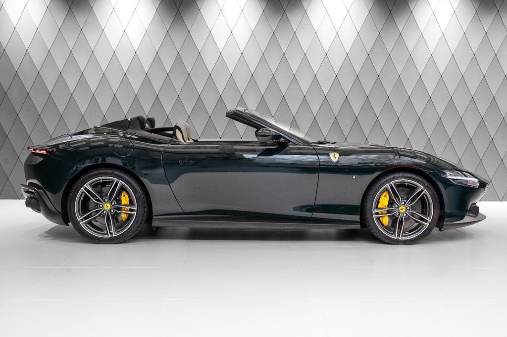 Ferrari Roma Spider 2025 GREEN/BEIGE MAGNERIDE