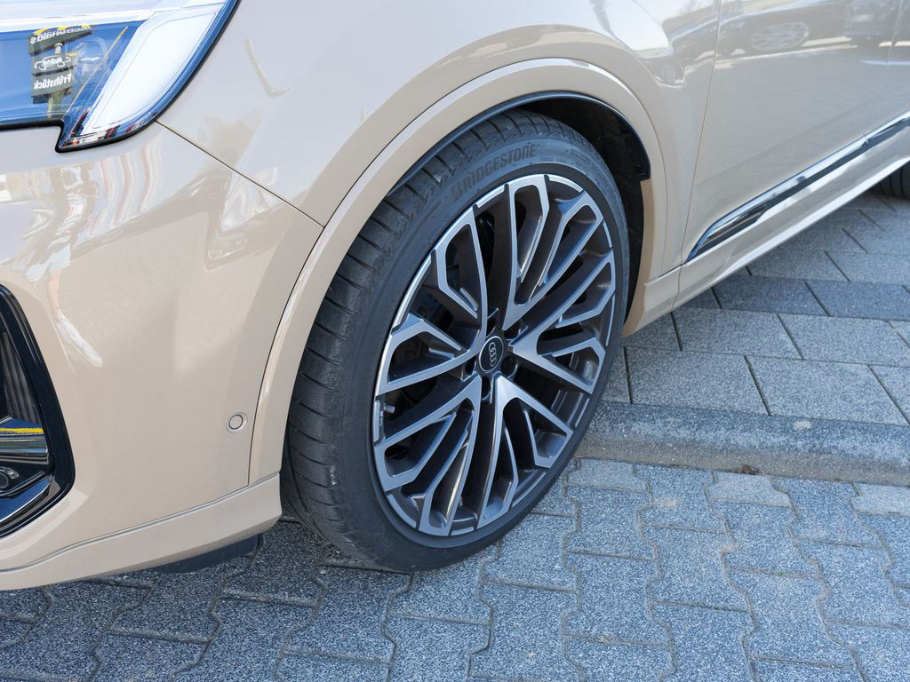 Audi SQ7 Black+/B+O Advanced/Laser/S-Sitze+/360°/7-Si