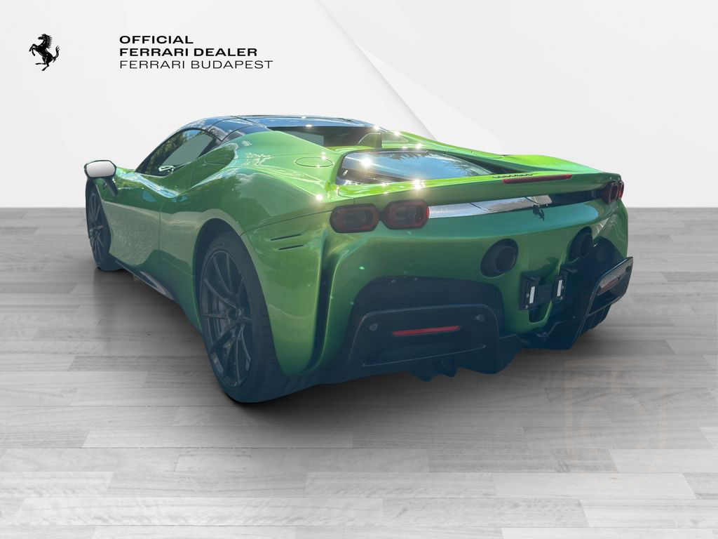Ferrari SF90 Spider ATELIER FULL CARBON