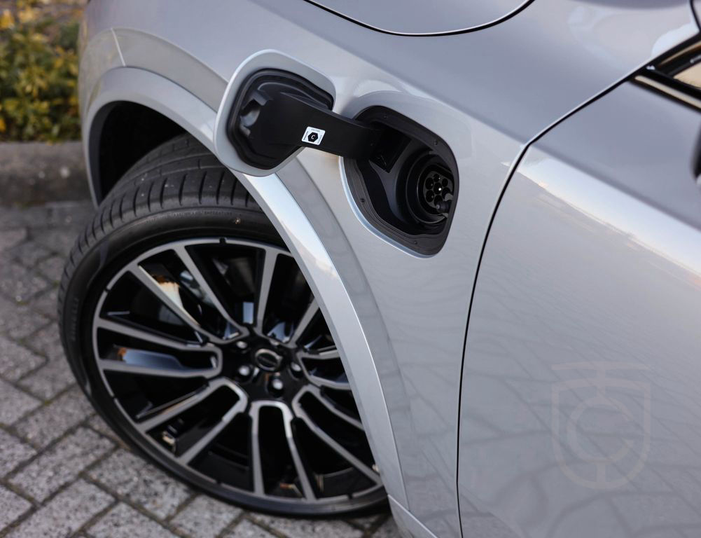 Volvo XC 90 Ultra Dark Recharge AWD *Massage*B&W*Luft*