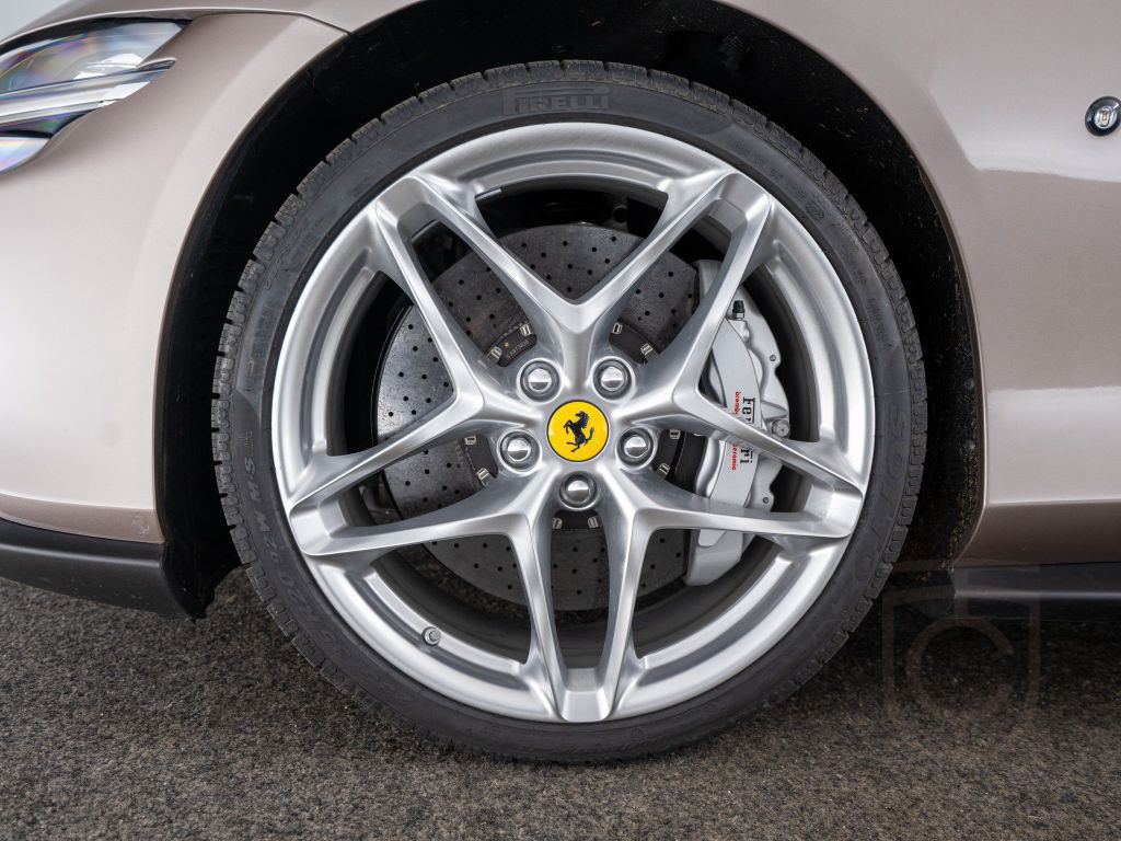 Ferrari Roma Spider FERRARI SINGEN