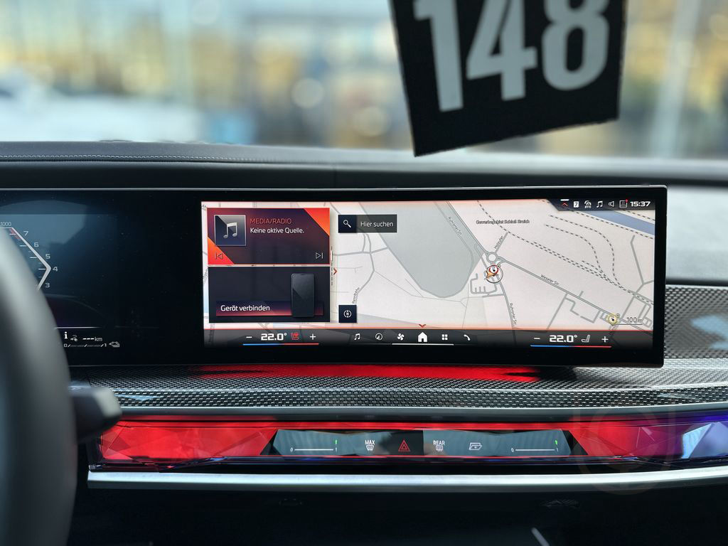 BMW M760e xDrive M Sport Autobahnas Autm.Tür Massage