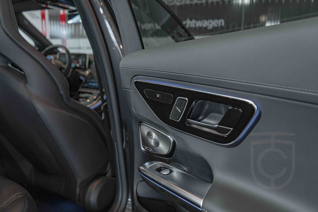 Mercedes-Benz C 63 AMG 4Matic+ S E Performance Carbon Aero HUD