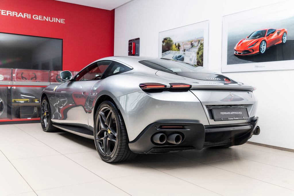 Ferrari Roma Cupé