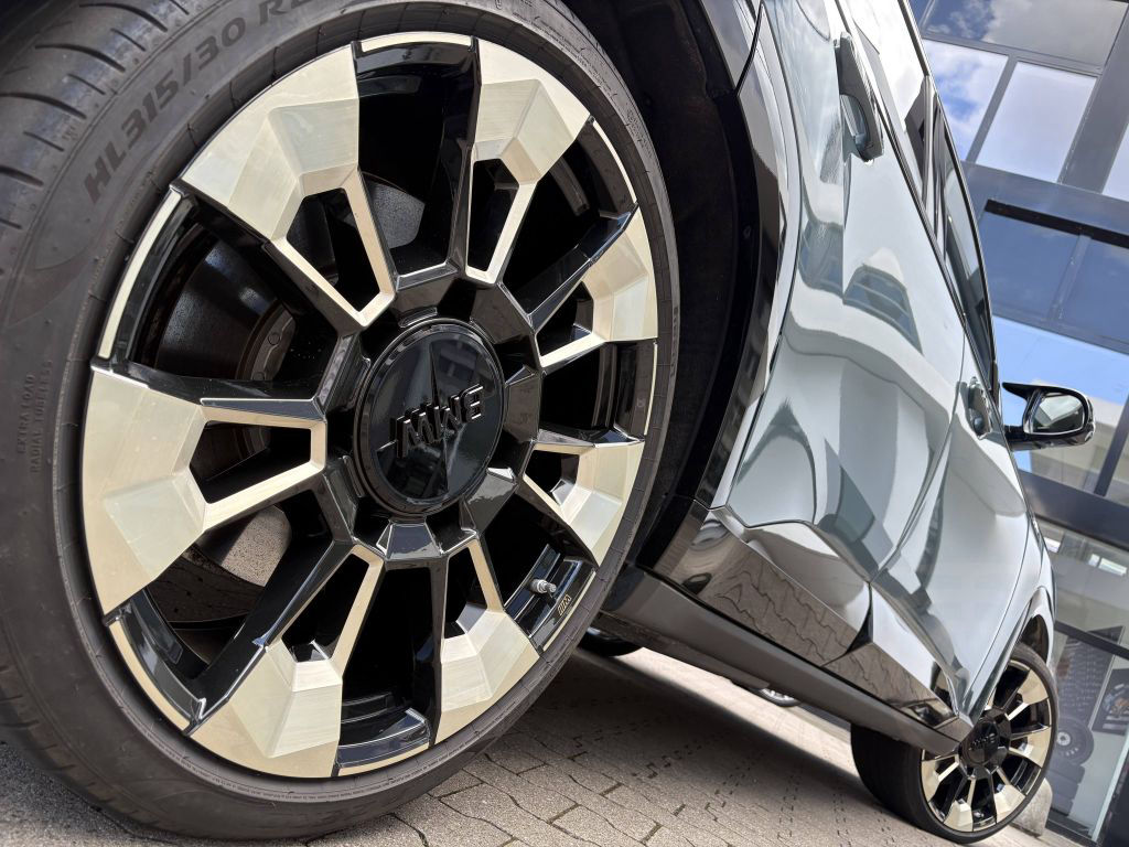 BMW XM 50e DA Prof PA+ Softcl. Massa. H/K HuD 23"LM