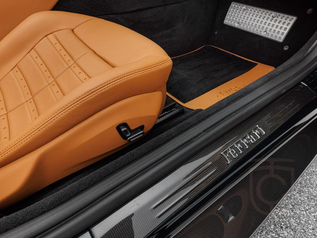 Ferrari Roma Spider