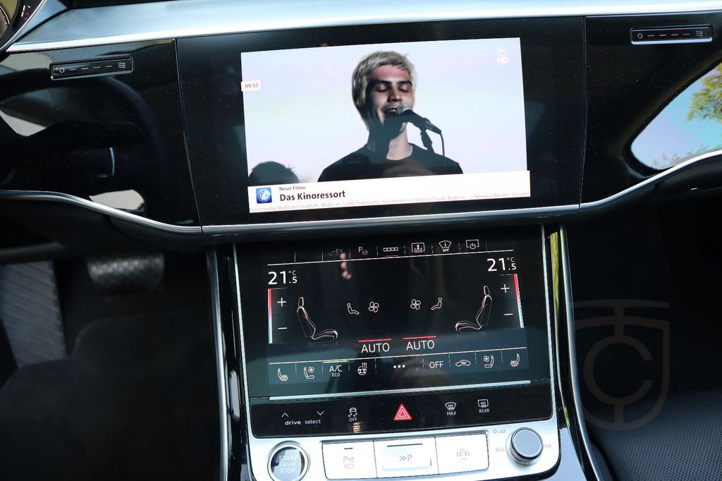 Audi A8L 60 TFSIe lang PANO/ALLRADL./B&O/TV/HuD/NACHT