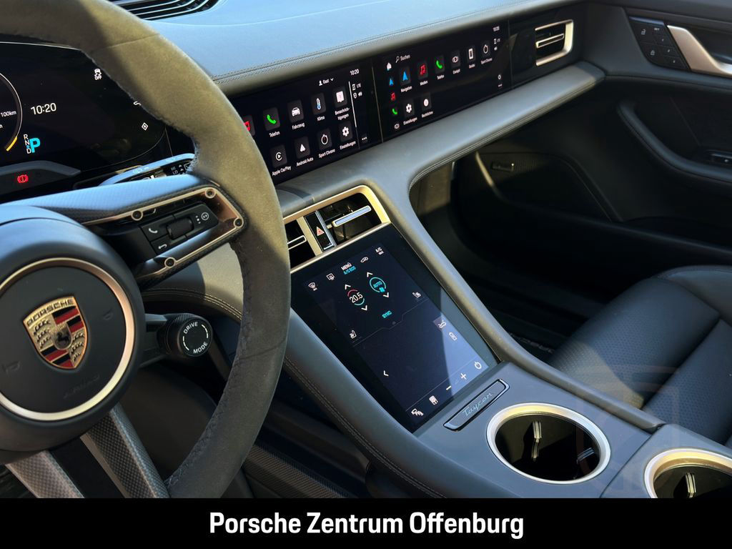 Porsche Taycan GTS Sport Turismo