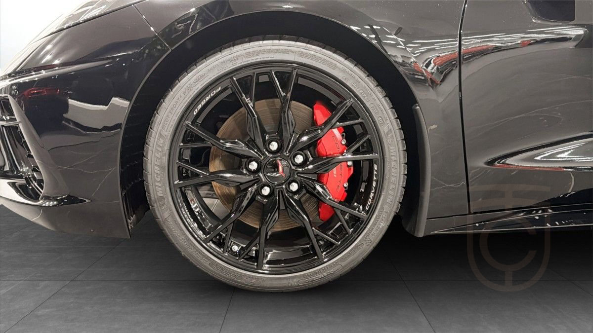Chevrolet Corvette C8 STINGRAY COUPE 2LT