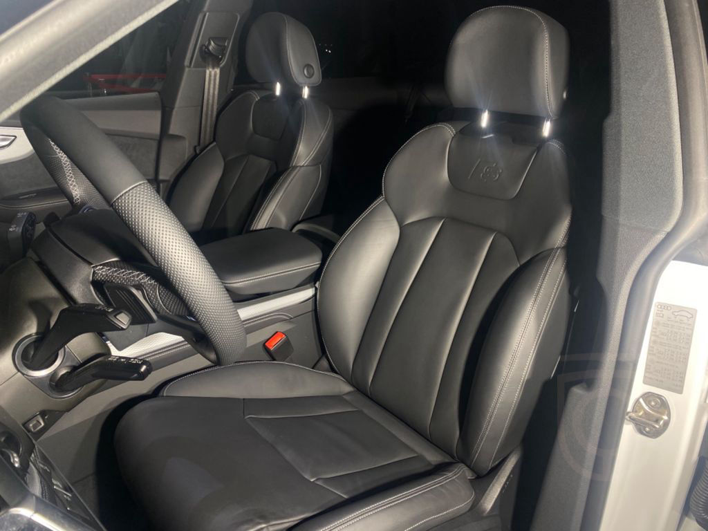 Audi SQ8 TFSI quattro tiptronic