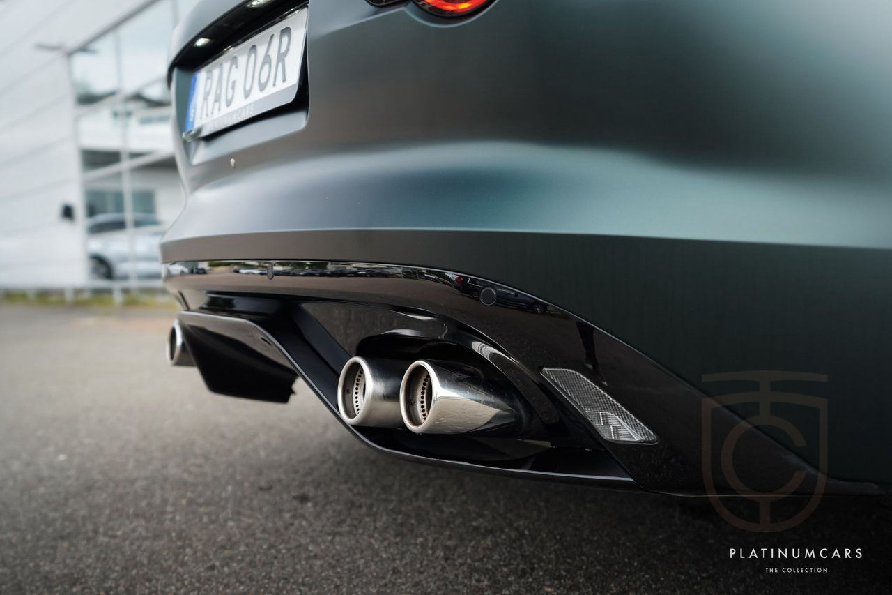 Jaguar F-Type R Quickshift