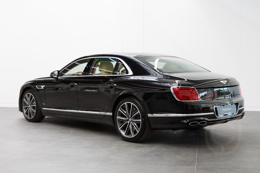 Bentley Flying Spur Azure V8