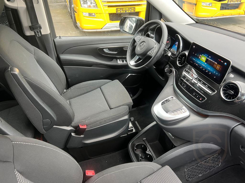 Mercedes-Benz V 300d * 4MATIC * ACC * BURMESTER * AMG FELGEN *