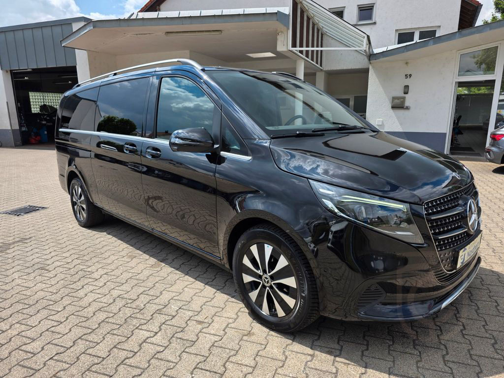 Mercedes-Benz V 300 d AVANTGARDE extralang 8-Sitzer/ Kamera