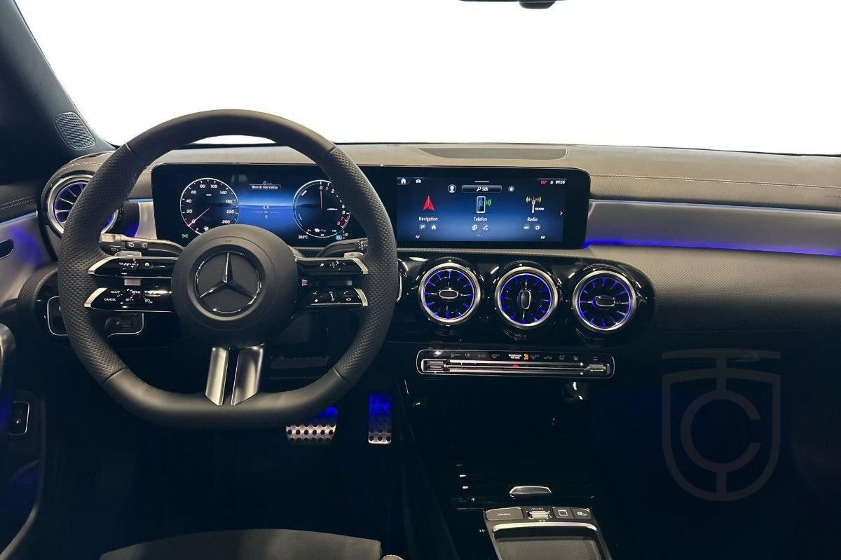 Mercedes-Benz CLA 250 E SHOOTING BRAKE AMG ADVANCED