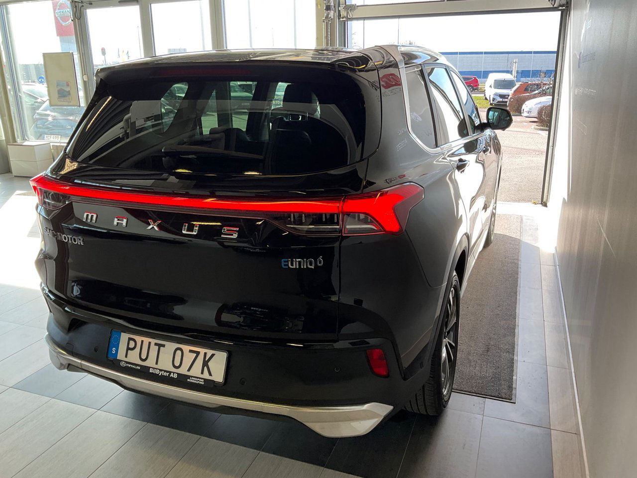 Maxus Euniq 6