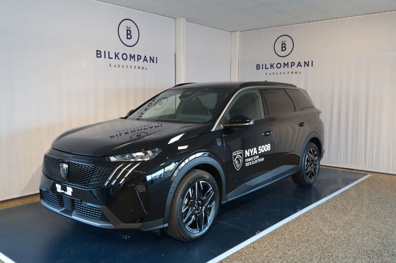 Peugeot 5008 GT Hybrid